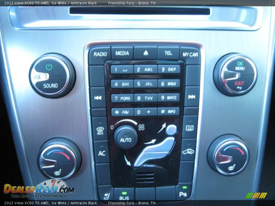 2013 Volvo XC60 T6 AWD Ice White / Anthracite Black Photo #30