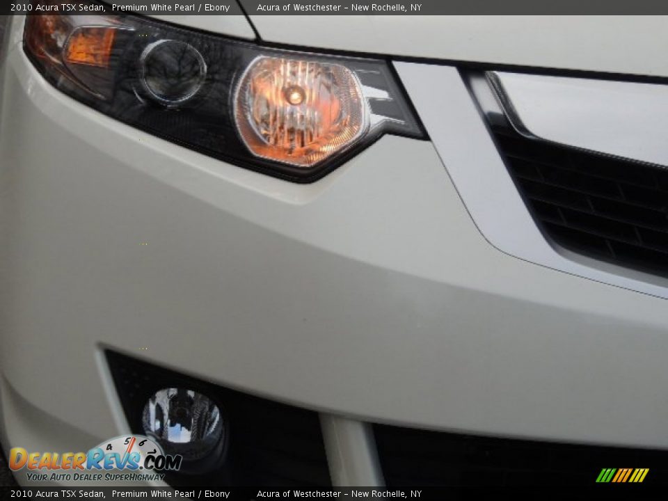 2010 Acura TSX Sedan Premium White Pearl / Ebony Photo #31