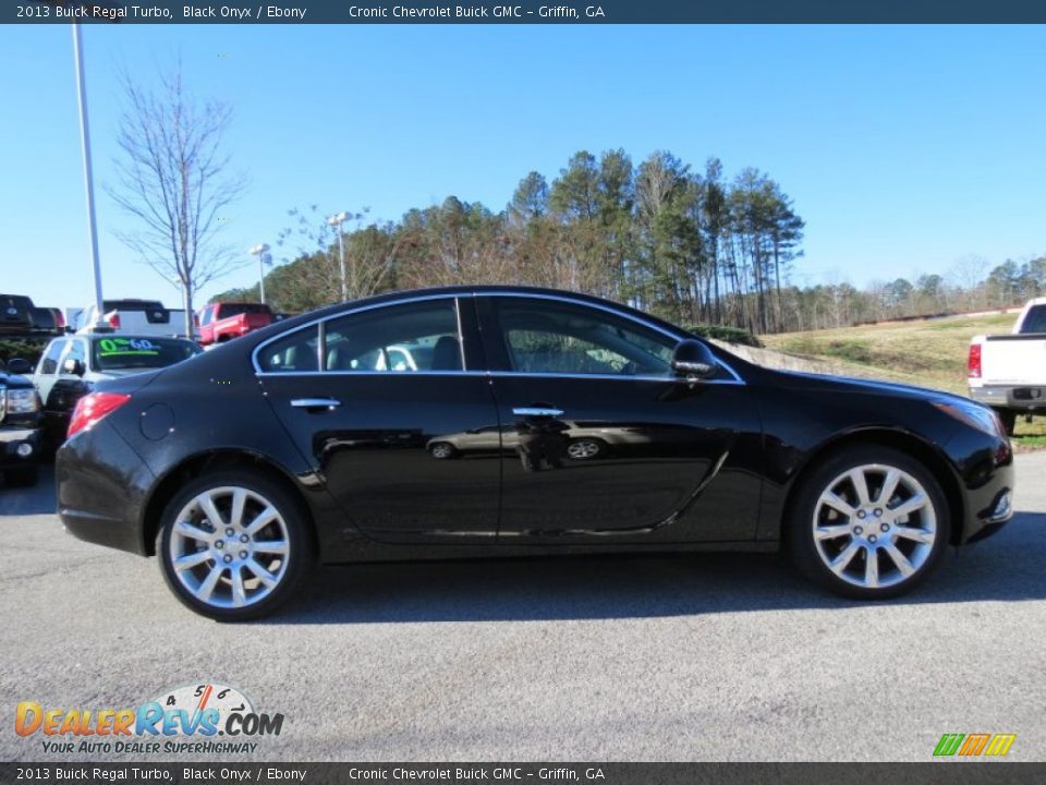 2013 Buick Regal Turbo Black Onyx / Ebony Photo #8