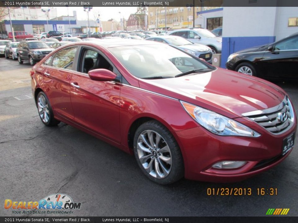 2011 Hyundai Sonata SE Venetian Red / Black Photo #2