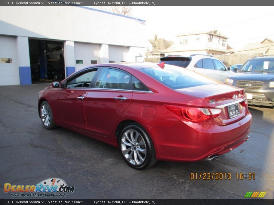 2011 Hyundai Sonata SE Venetian Red / Black Photo #5