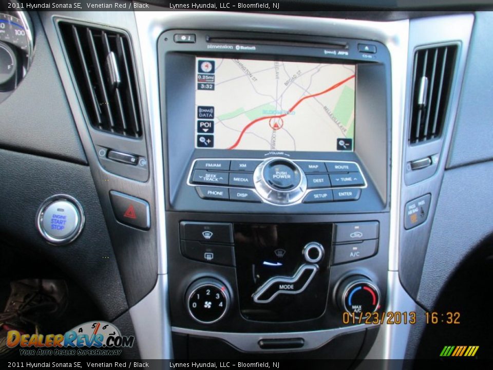 2011 Hyundai Sonata SE Venetian Red / Black Photo #10
