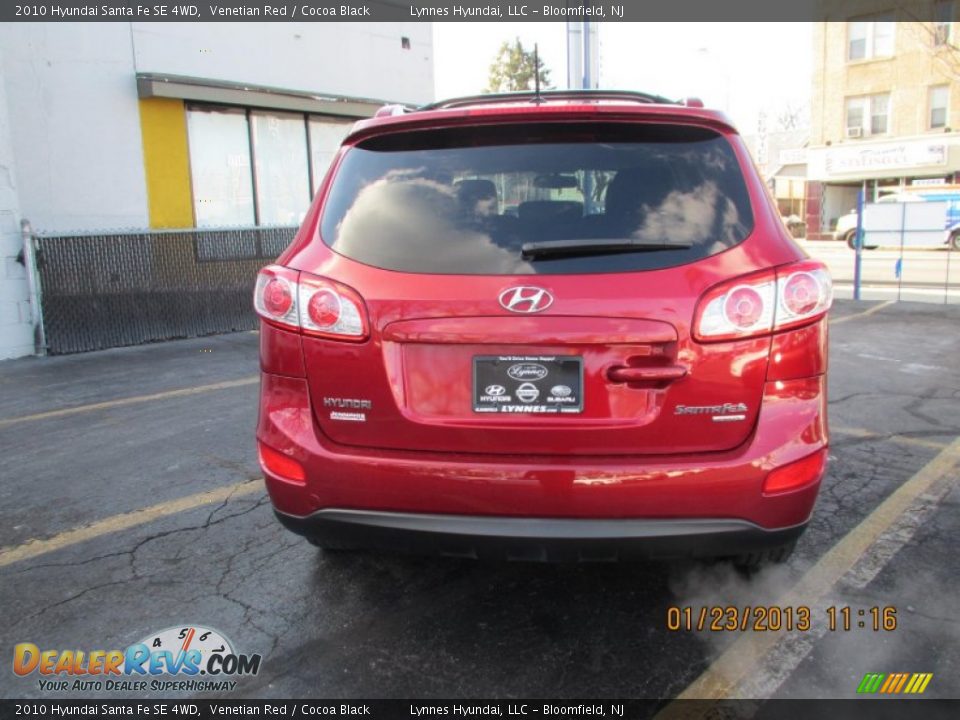 2010 Hyundai Santa Fe SE 4WD Venetian Red / Cocoa Black Photo #3