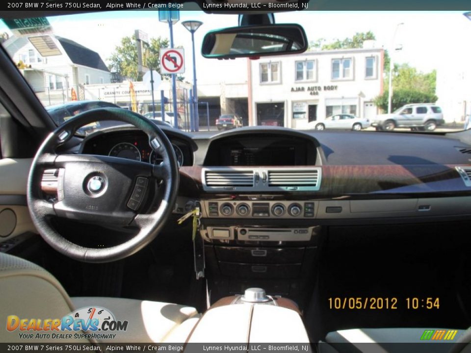 2007 BMW 7 Series 750Li Sedan Alpine White / Cream Beige Photo #17