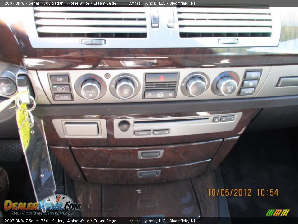 2007 BMW 7 Series 750Li Sedan Alpine White / Cream Beige Photo #19