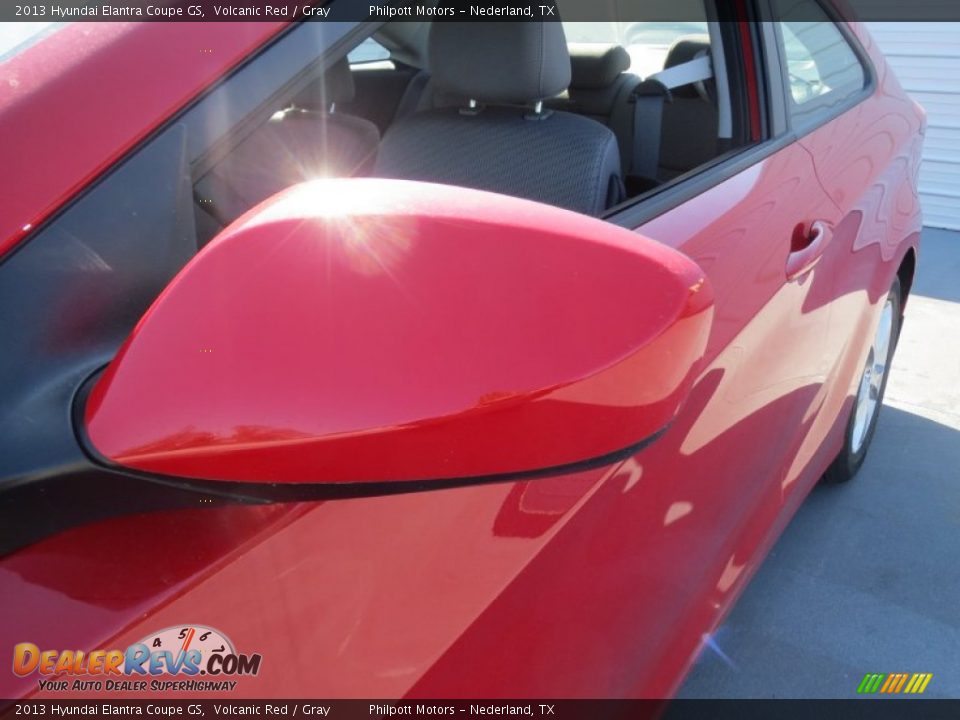 2013 Hyundai Elantra Coupe GS Volcanic Red / Gray Photo #11