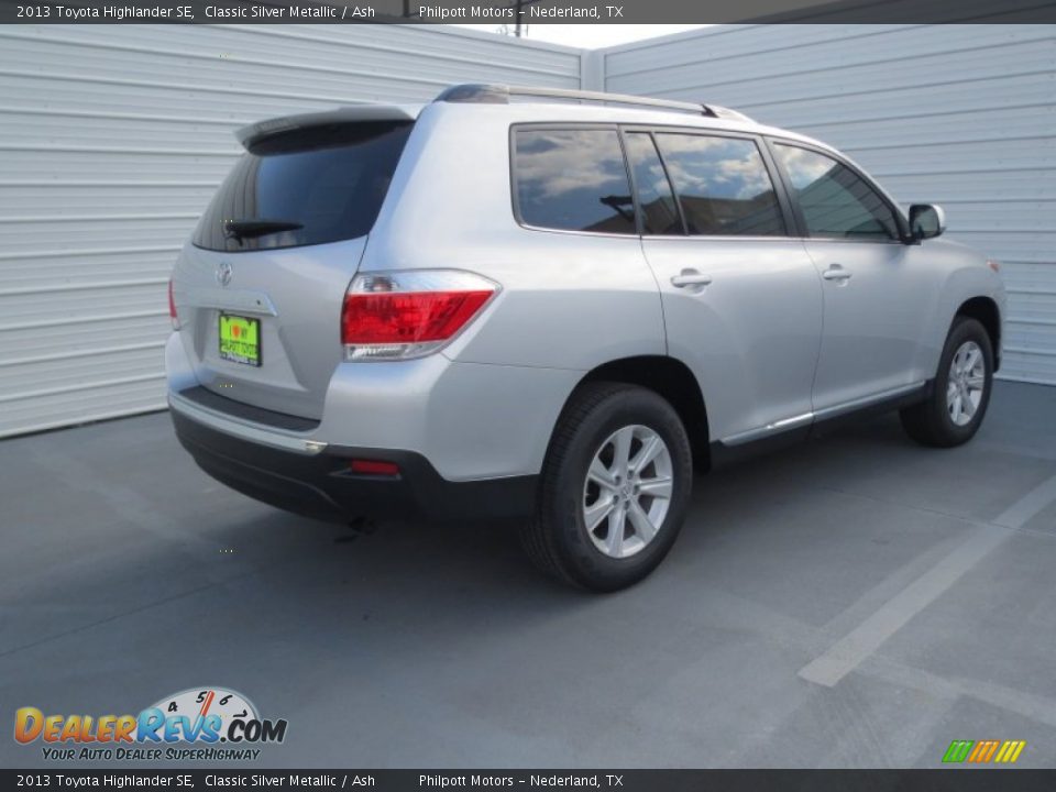 2013 Toyota Highlander SE Classic Silver Metallic / Ash Photo #3