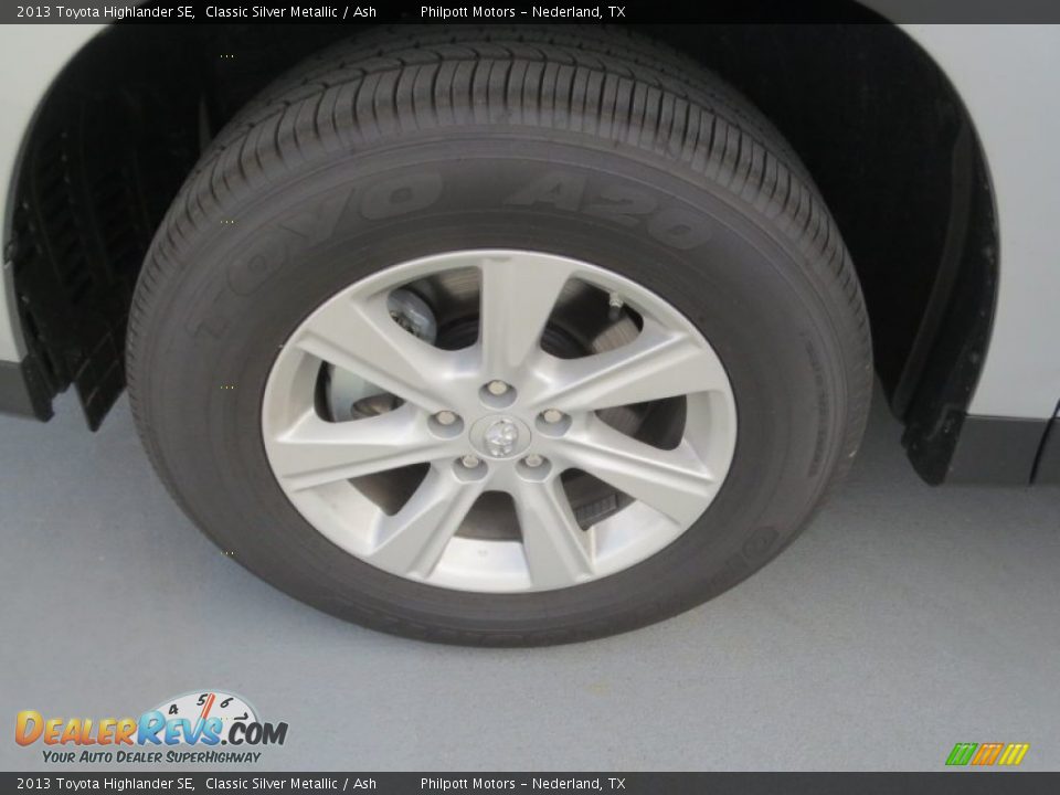 2013 Toyota Highlander SE Classic Silver Metallic / Ash Photo #10