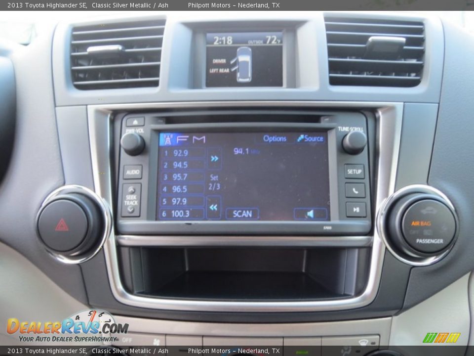 2013 Toyota Highlander SE Classic Silver Metallic / Ash Photo #27