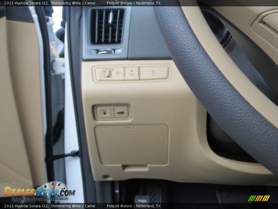 2013 Hyundai Sonata GLS Shimmering White / Camel Photo #31