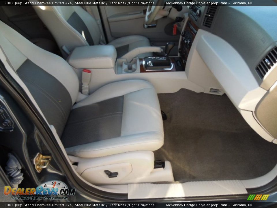 2007 Jeep Grand Cherokee Limited 4x4 Steel Blue Metallic / Dark Khaki/Light Graystone Photo #20
