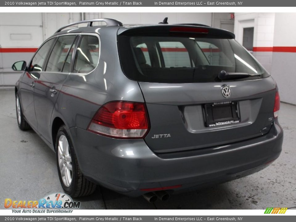 2010 Volkswagen Jetta TDI SportWagen Platinum Grey Metallic / Titan Black Photo #11