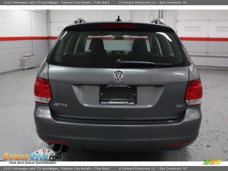 2010 Volkswagen Jetta TDI SportWagen Platinum Grey Metallic / Titan Black Photo #12