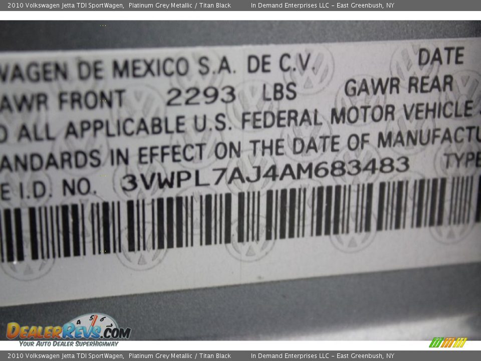 2010 Volkswagen Jetta TDI SportWagen Platinum Grey Metallic / Titan Black Photo #33