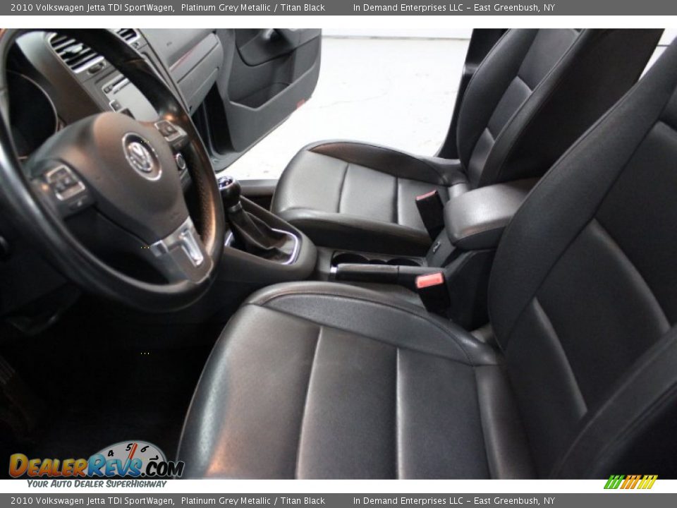 2010 Volkswagen Jetta TDI SportWagen Platinum Grey Metallic / Titan Black Photo #35