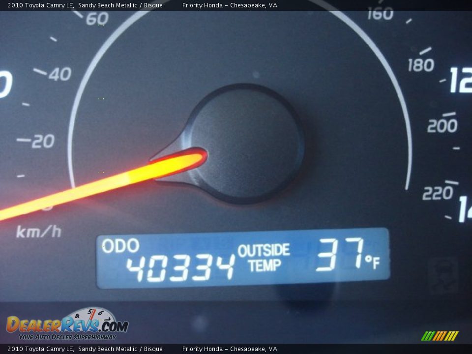 2010 Toyota Camry LE Sandy Beach Metallic / Bisque Photo #14