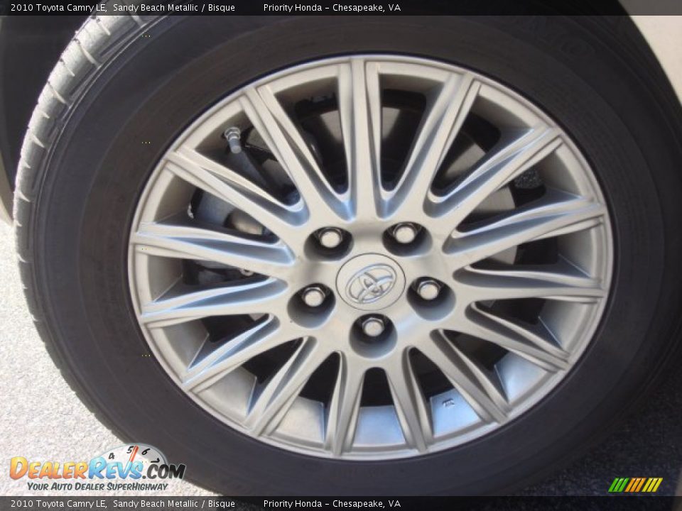 2010 Toyota Camry LE Sandy Beach Metallic / Bisque Photo #19