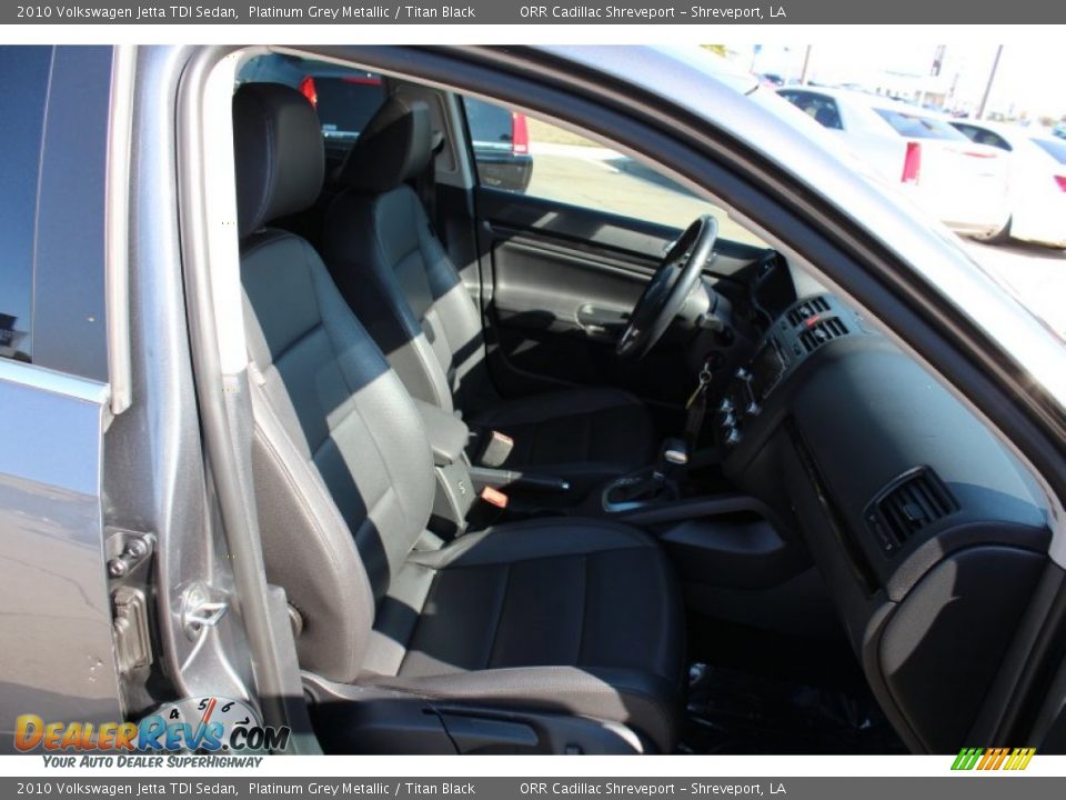 2010 Volkswagen Jetta TDI Sedan Platinum Grey Metallic / Titan Black Photo #15