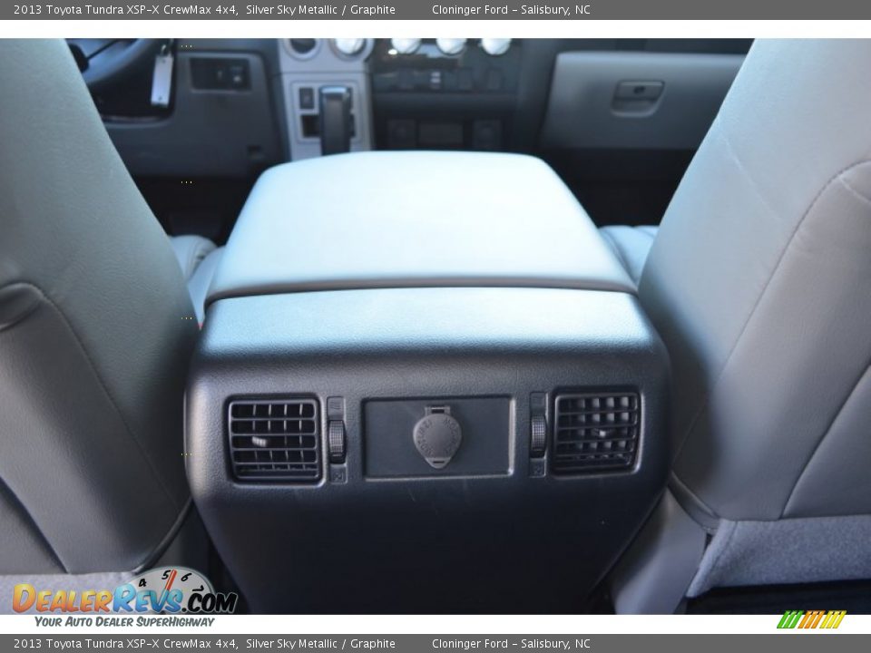 2013 Toyota Tundra XSP-X CrewMax 4x4 Silver Sky Metallic / Graphite Photo #26