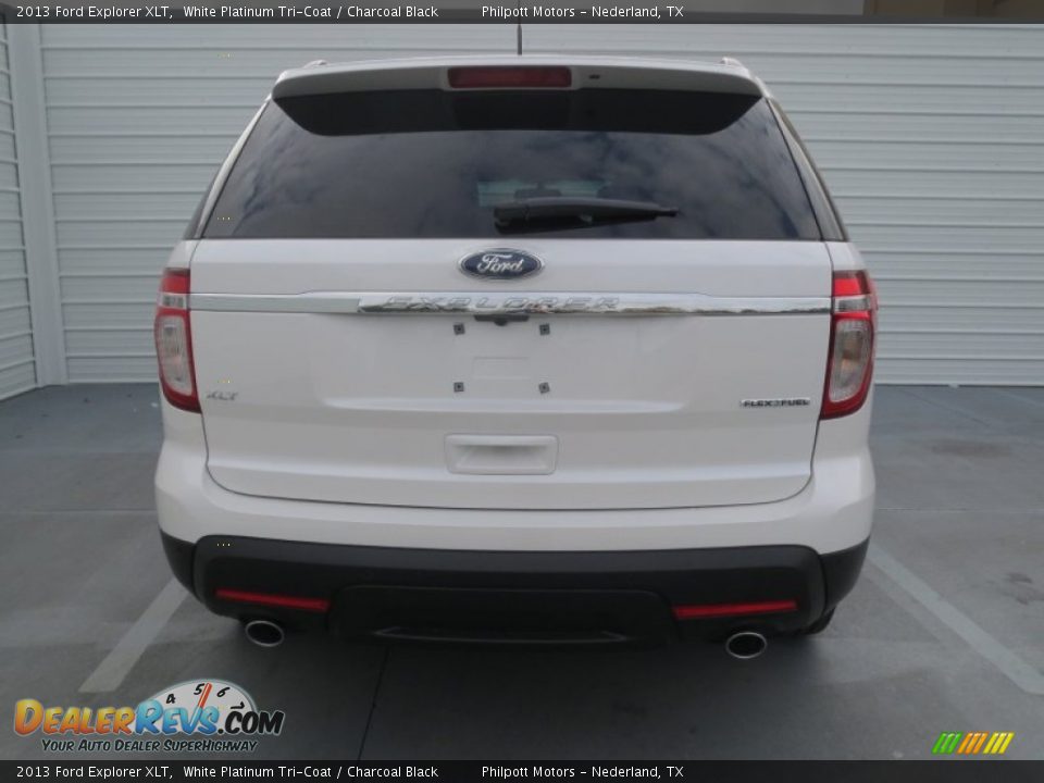 2013 Ford Explorer XLT White Platinum Tri-Coat / Charcoal Black Photo #4