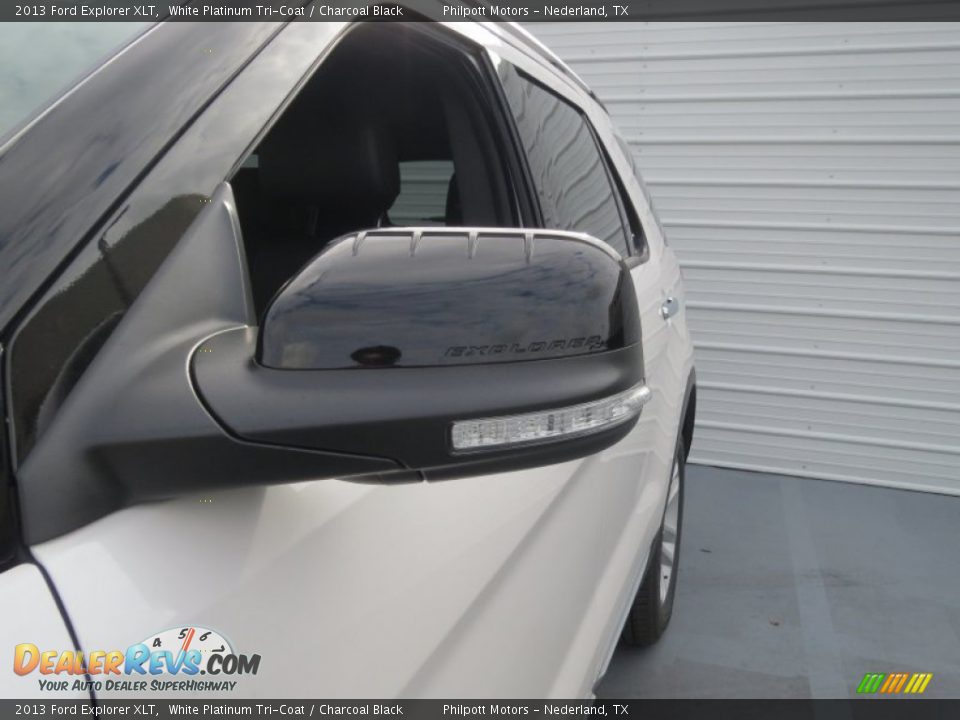 2013 Ford Explorer XLT White Platinum Tri-Coat / Charcoal Black Photo #11