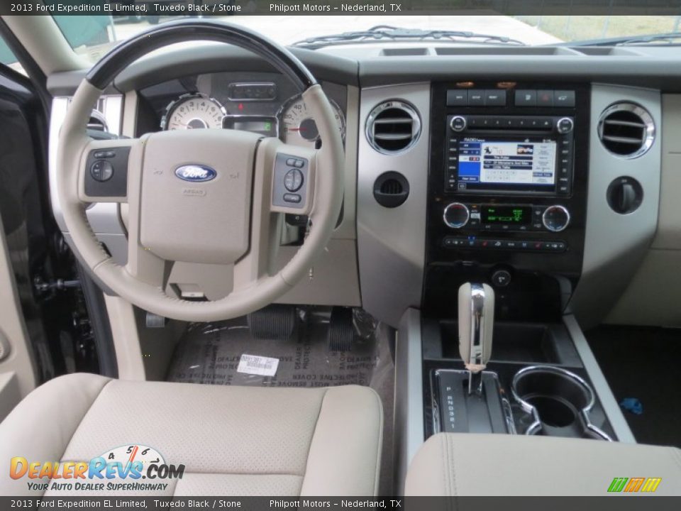 Dashboard of 2013 Ford Expedition EL Limited Photo #26