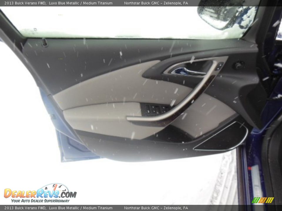 2013 Buick Verano FWD Luxo Blue Metallic / Medium Titanium Photo #12