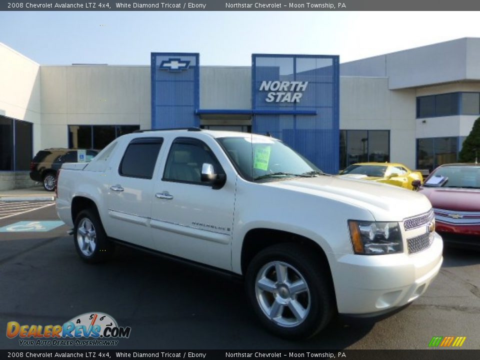 2008 Chevrolet Avalanche LTZ 4x4 White Diamond Tricoat / Ebony Photo #1