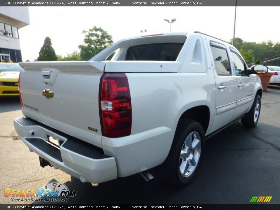 2008 Chevrolet Avalanche LTZ 4x4 White Diamond Tricoat / Ebony Photo #3