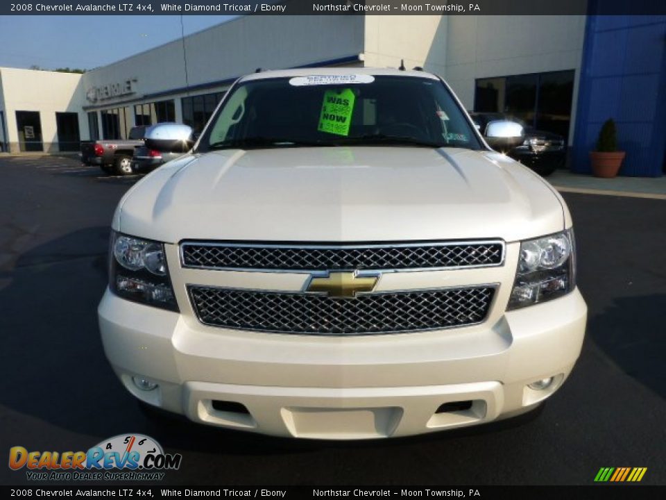 2008 Chevrolet Avalanche LTZ 4x4 White Diamond Tricoat / Ebony Photo #8