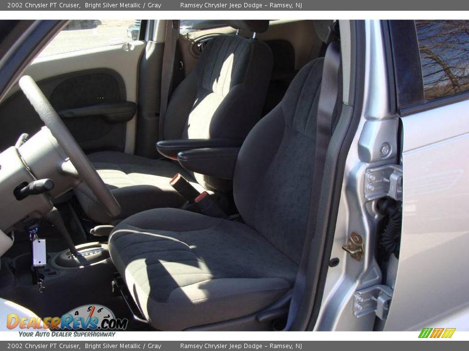 2002 Chrysler PT Cruiser Bright Silver Metallic / Gray Photo #11