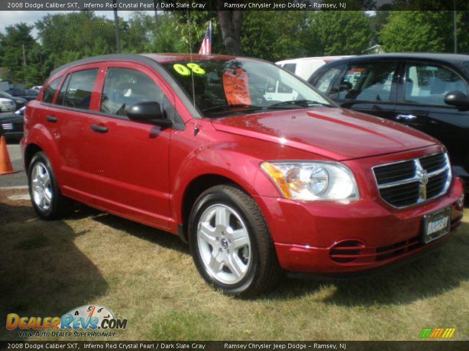 2008 Dodge Caliber SXT Inferno Red Crystal Pearl / Dark Slate Gray Photo #2