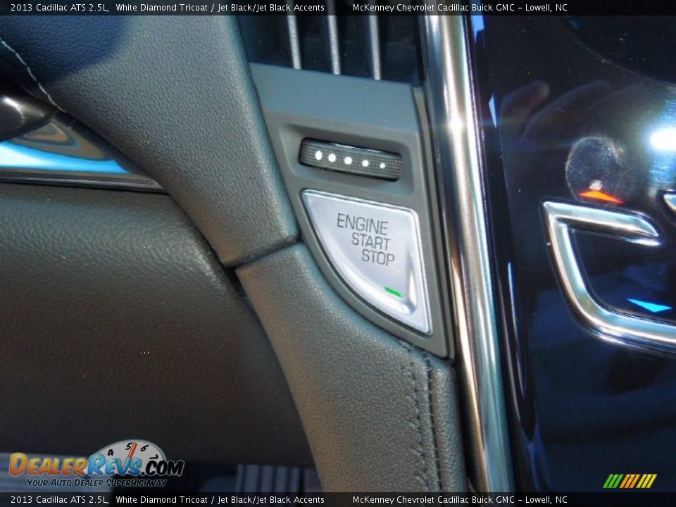 2013 Cadillac ATS 2.5L White Diamond Tricoat / Jet Black/Jet Black Accents Photo #15