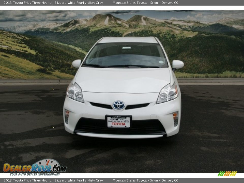 2013 Toyota Prius Three Hybrid Blizzard White Pearl / Misty Gray Photo #3
