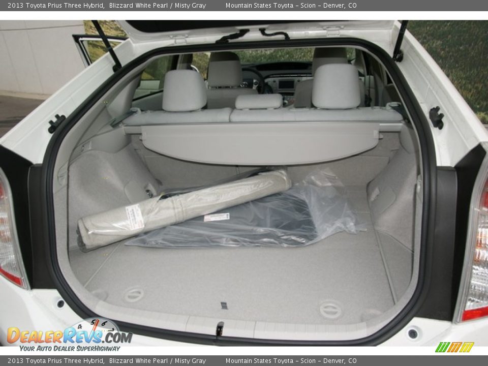 2013 Toyota Prius Three Hybrid Blizzard White Pearl / Misty Gray Photo #8