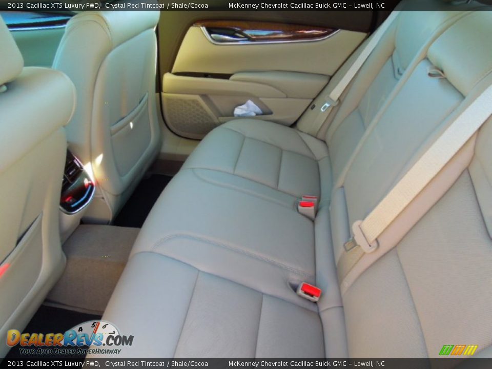 Rear Seat of 2013 Cadillac XTS Luxury FWD Photo #19