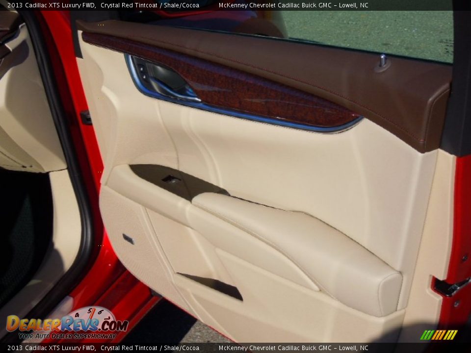 2013 Cadillac XTS Luxury FWD Crystal Red Tintcoat / Shale/Cocoa Photo #23