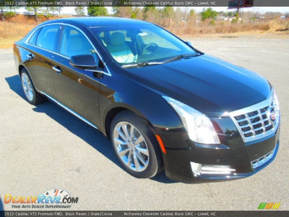 2013 Cadillac XTS Premium FWD Black Raven / Shale/Cocoa Photo #2