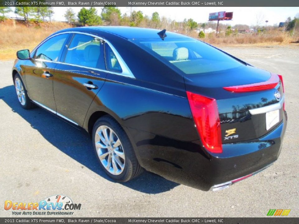 2013 Cadillac XTS Premium FWD Black Raven / Shale/Cocoa Photo #4