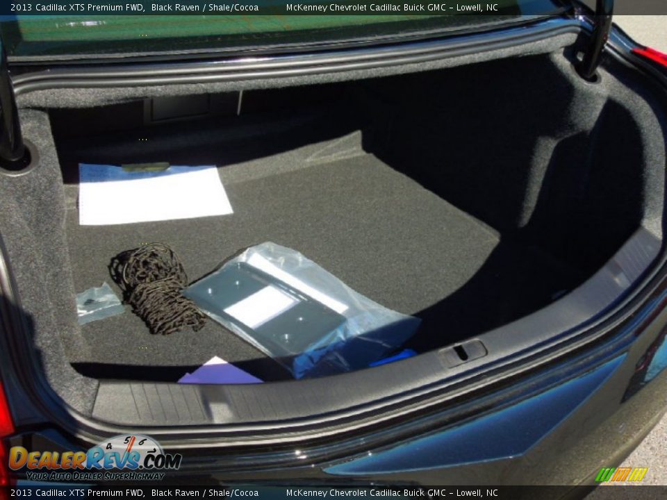 2013 Cadillac XTS Premium FWD Black Raven / Shale/Cocoa Photo #22
