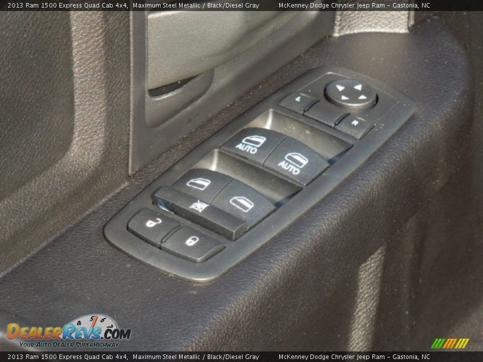 2013 Ram 1500 Express Quad Cab 4x4 Maximum Steel Metallic / Black/Diesel Gray Photo #9