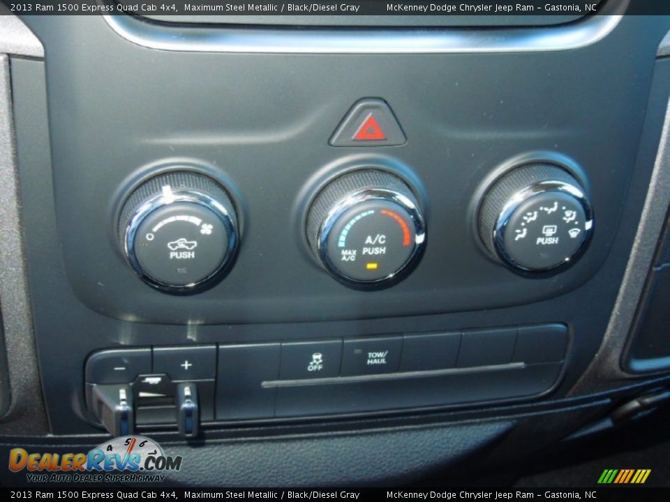 2013 Ram 1500 Express Quad Cab 4x4 Maximum Steel Metallic / Black/Diesel Gray Photo #13