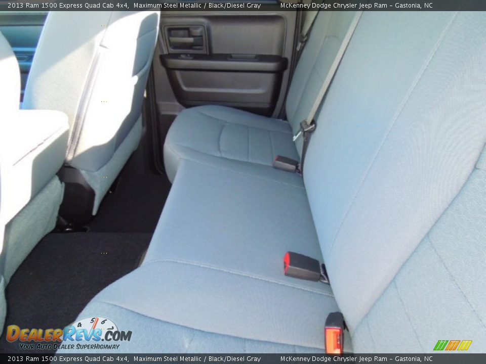 2013 Ram 1500 Express Quad Cab 4x4 Maximum Steel Metallic / Black/Diesel Gray Photo #17