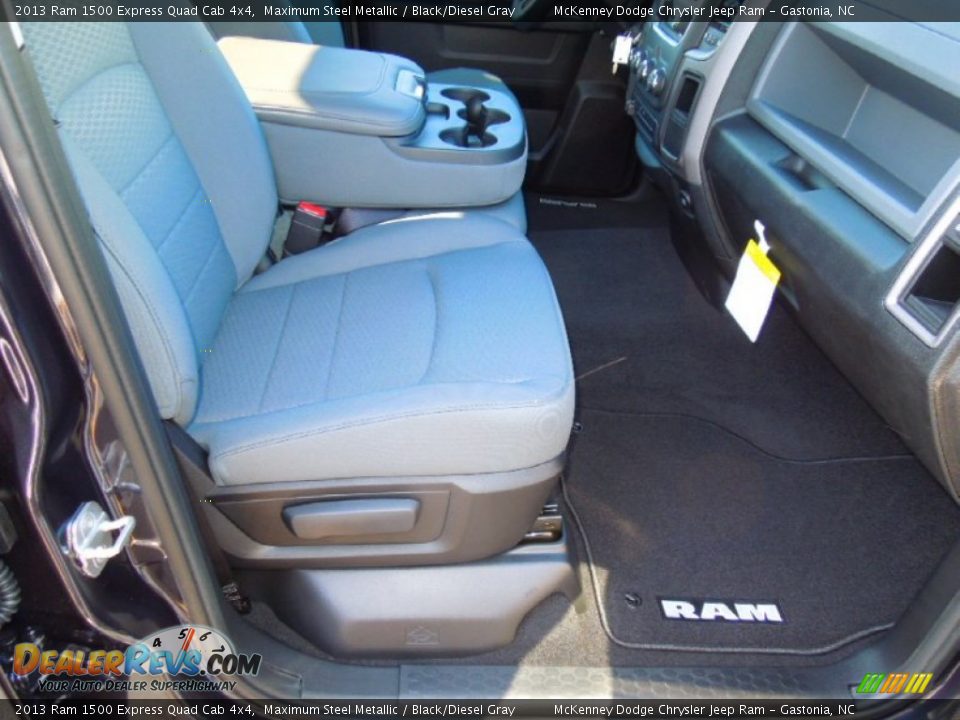 2013 Ram 1500 Express Quad Cab 4x4 Maximum Steel Metallic / Black/Diesel Gray Photo #19