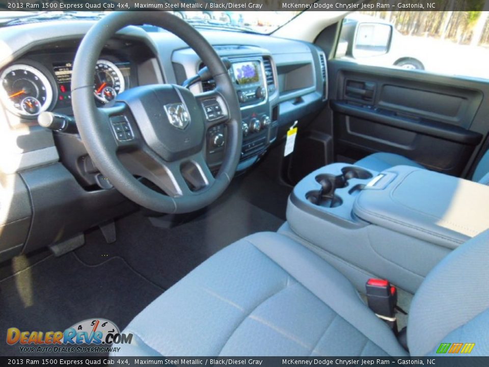 2013 Ram 1500 Express Quad Cab 4x4 Maximum Steel Metallic / Black/Diesel Gray Photo #24