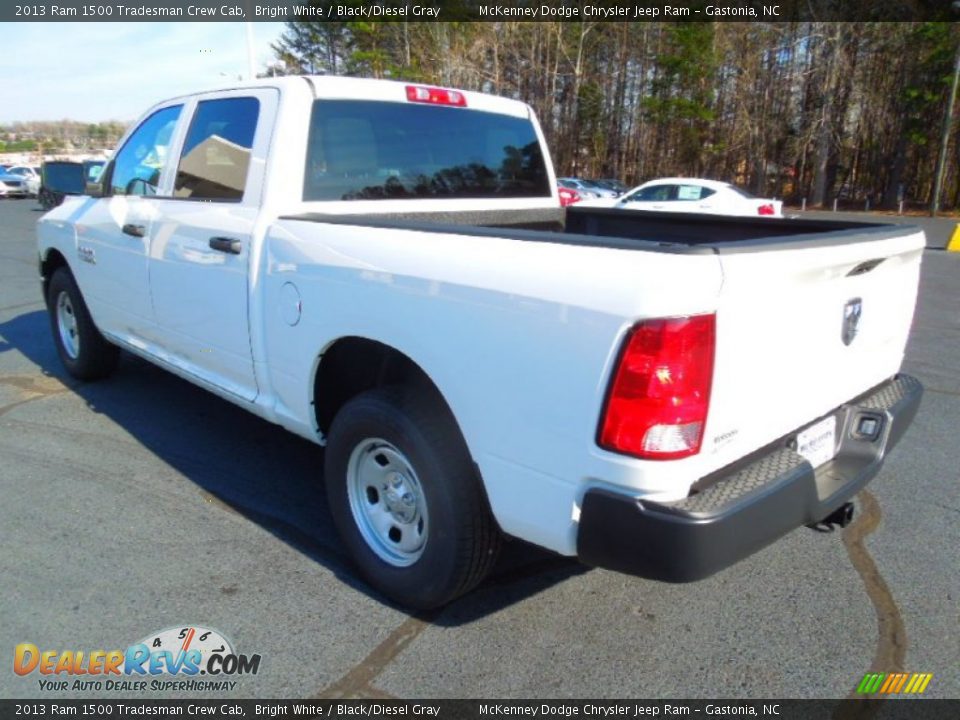 2013 Ram 1500 Tradesman Crew Cab Bright White / Black/Diesel Gray Photo #4
