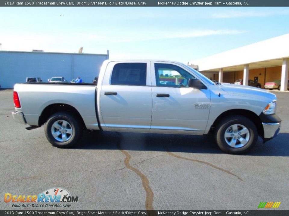 2013 Ram 1500 Tradesman Crew Cab Bright Silver Metallic / Black/Diesel Gray Photo #6