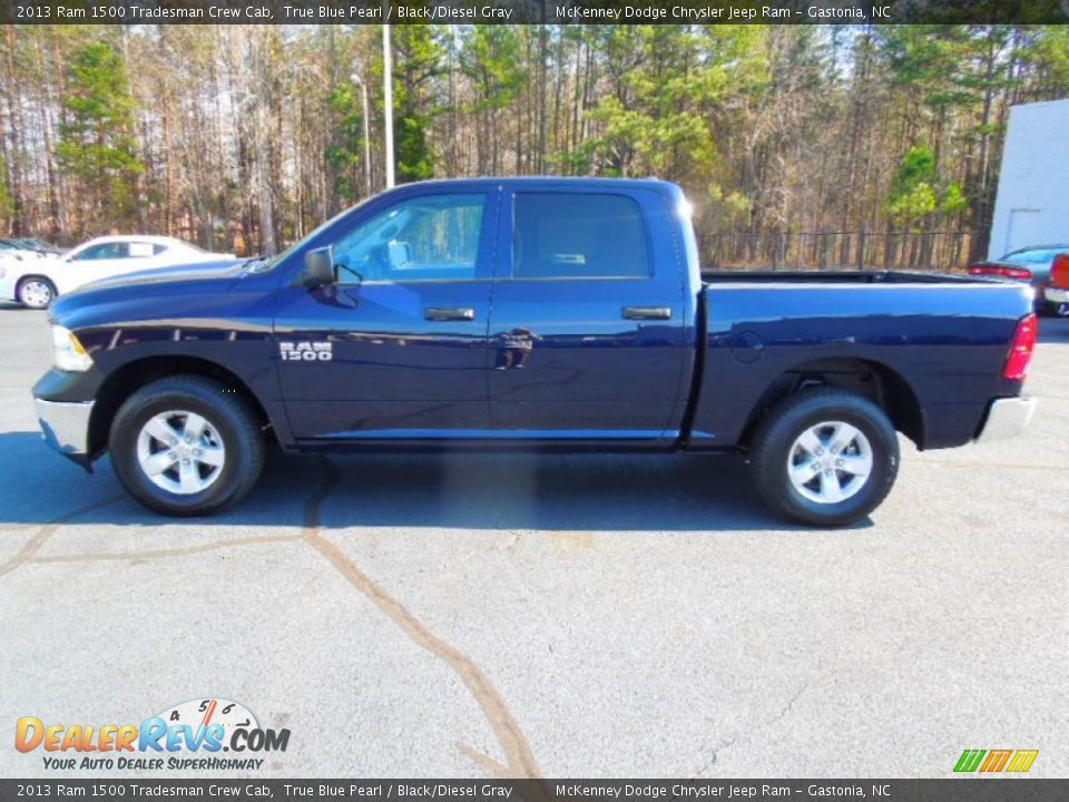 2013 Ram 1500 Tradesman Crew Cab True Blue Pearl / Black/Diesel Gray Photo #3