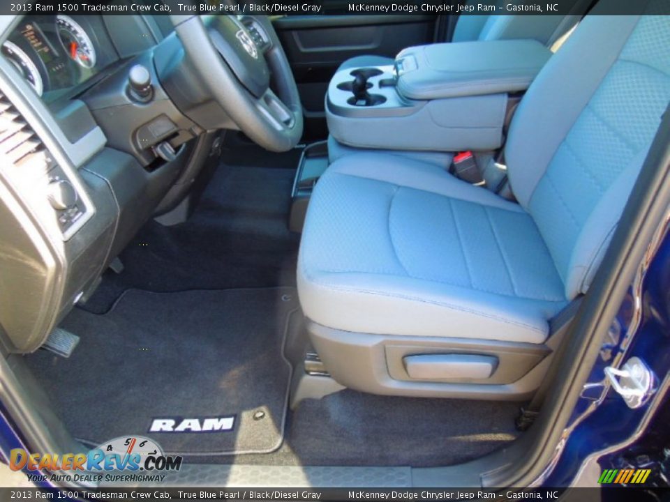 2013 Ram 1500 Tradesman Crew Cab True Blue Pearl / Black/Diesel Gray Photo #8