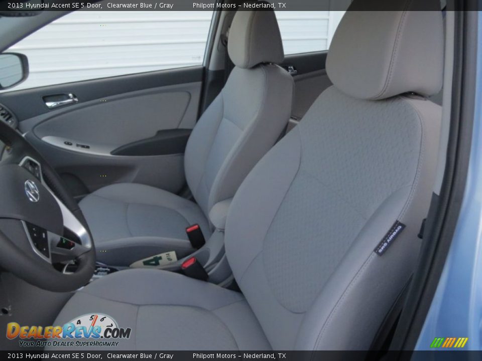 2013 Hyundai Accent SE 5 Door Clearwater Blue / Gray Photo #21
